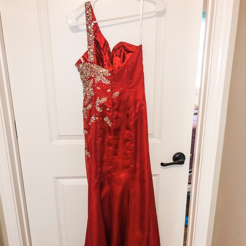Prom Dress - Picture 2 of 2
